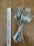 12 widelców obiadowych