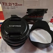 Obiektyw dla filmów Samyang 12mm T2.2 Cine CS MFT | Stan bardzo dobry