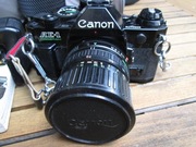 CANON AE1 PROGRAM CZARNY Z 3 OBIEKTYWAMI 