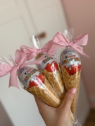 Rożek z kinder niespodzianką, podziękowanie dla gości