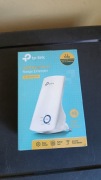 Wzmacniacz sygnału TP-Link. 