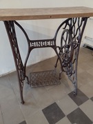 STARA PODSTAWA ŻELIWNA POD MASZYNĘ SINGER NA STOLIK - PO RENOWACJI