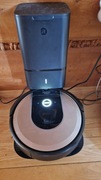 Robot sprzatający Roomba i7+ ze stają Clean Base
