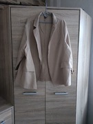 Beżowy żakiet narzutka bez guzików plus size 