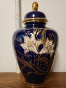 Wazon, amfora kobaltowa z motywem kwiatowym