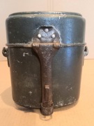 Menażka dla $$, syngowana RZM na kociołku i patelni