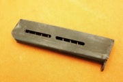 UNIQUE 17 Kriegsmodell kal 7,65 mm - MAGAZYNEK