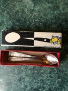 KOMPLET 6 STARYCH ŁYŻECZEK (PLATER)