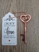 Kluczyki dekoracyjne LOVE z łańcuszkami 