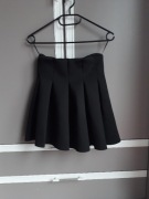 Krótka czarna spódniczka z pianki falbany piankowa Cinamoon rozmiar XS 34 