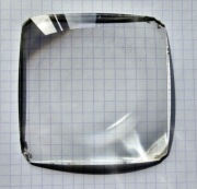 1. Matówka przezroczysta płasko-wypukła 70 x 70 mm