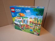 LEGO 60345 City Furgonetka na targu