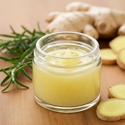 Maść z Rozmarynu i Imbiru – ulga dla stawów i kręgosłupa