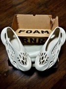 Buty klapki adidas Yeezy Foam RNNR Ararat Runner YZY White Białe Kanye West