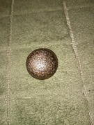 Guzik z herbem, stary mosiężny 