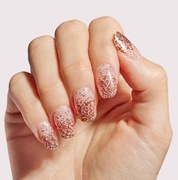 Paski z lakieru do paznokci