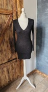 Czarna sukienka swetrowa bodycon S/M mini V-neck dopasowana