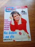 Plakaty i wycinki z gazet 