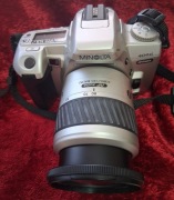 Sprzedam aparat analogowy Minolta 404 si