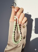 Zawieszka do Telefonu z Jadeitem i Howitem. Biżuteria do Smartfona XS