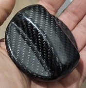 Carbonowy korek wlewu paliwa BMW