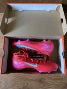 Korki Nike Air Zoom Superfly 10 PRO FG różowe rozmiar 41