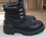 Buty zimowe 38 .