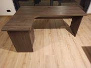 Biurka brązowe z szafką