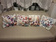 Poszewki dekoracyjne komplet 4 sztuki kwiaty