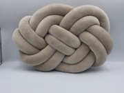 Poduszka dekoracyjna supeł mleko sojowe Nowa