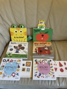 książeczki z okienkami. ruchome obrazki. dźwiękowe. aktywizujące książki