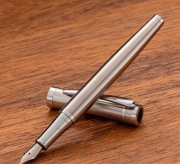 Pióro wieczne X2 plus etui skórzane 
