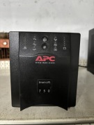 Zasilacz APC Smart-UPS 750
