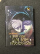 O Stephanie Hawkingu czarnej dziurze i myszach podpodłogowych, K. Ryrych 
