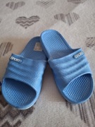 Klapki basenowe nowe, r. 30