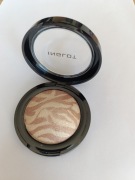 Inglot rozświetlacz do twarzy, oczu, ciała Soft nr 60