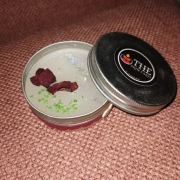 Świeczka sojowa z Indii - ręcznie robiona.