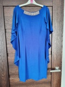 Elegancka sukienka w kolorze szafirowym