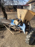 Rozsiewacz nawozu KOS