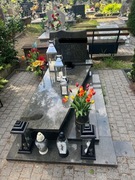 Nagrobek pomnik używany na sprzedaż 