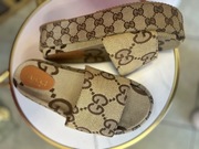 Klapki monogram beżowe rozmiar 40 na platformie GG