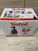 Wyciskarka wolnoobrotowa Tefal ZC150838 w idealnym stanie