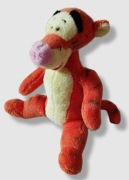 Disney Kubuś Puchatek Tygrysek maskotka 17cm 