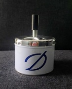 Popielniczka Davidoff zamykana obrotowa z przyciskiem metalowa bezzapachowa
