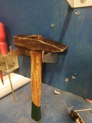 Wieszak, uchwyt na młotek, siekiere - mały