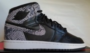 WMNS Nike Air Jordan 1 High Black Snake 2018 8US/39EUR