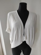 Biały lekki sweterek narzutka bokserka 36 S i 38 M