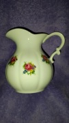 Stary porcelanowy dzbanek biały Ortrud Linder Bavaria