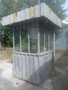 STROZOWKA  PORTYiERNIA BUDKA 