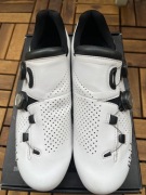 Fizik buty szosowe R1 białe rozmiar 40